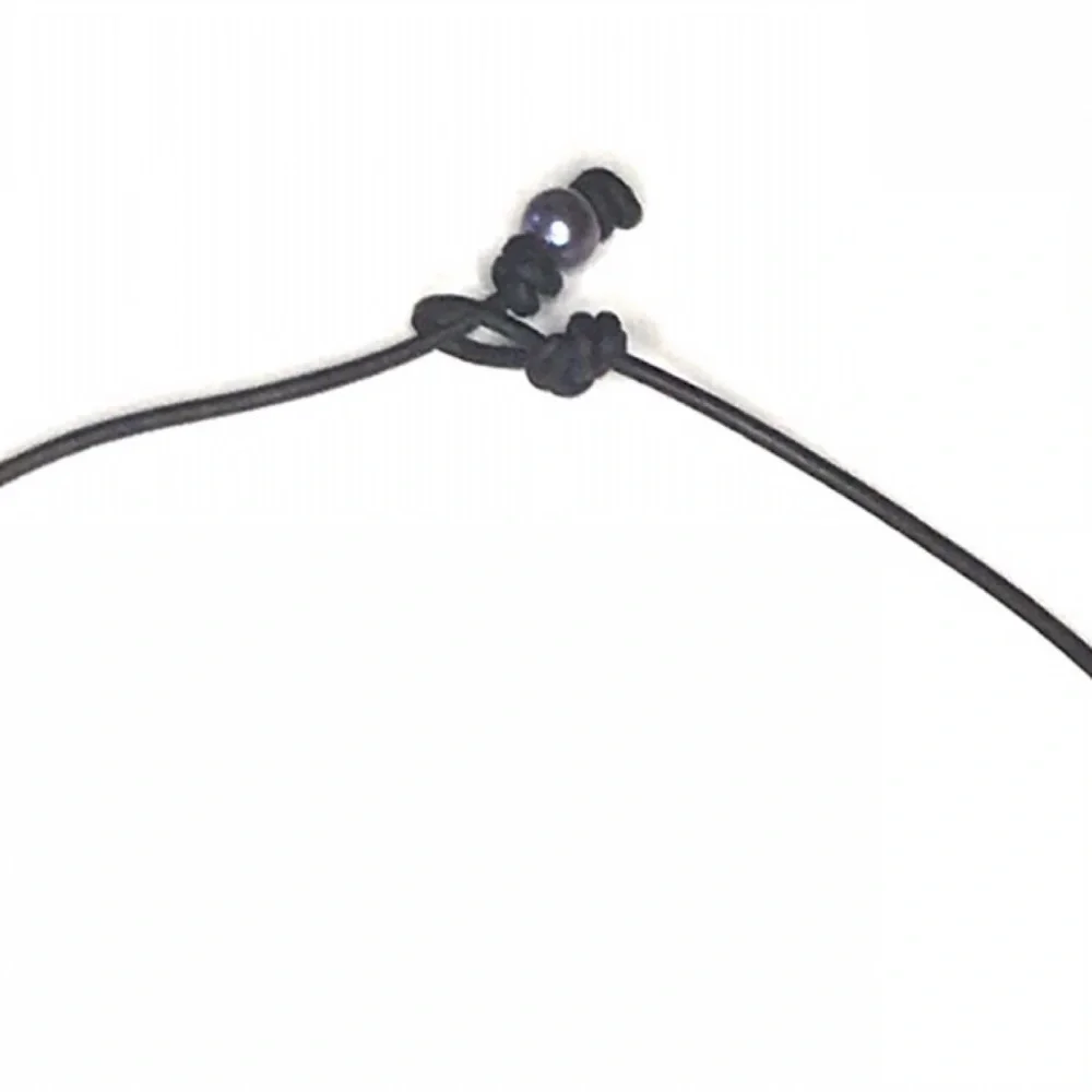 𝅺FRESHWATER Peacock Pearl &‎ Black Leather Choker Necklace. Handmade to or…